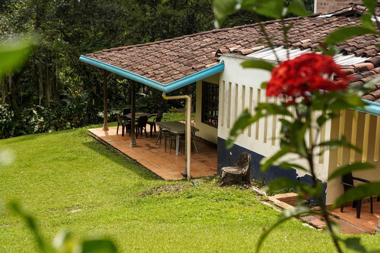 Ecohotel Otrolado Lodge Los Andes  外观 照片