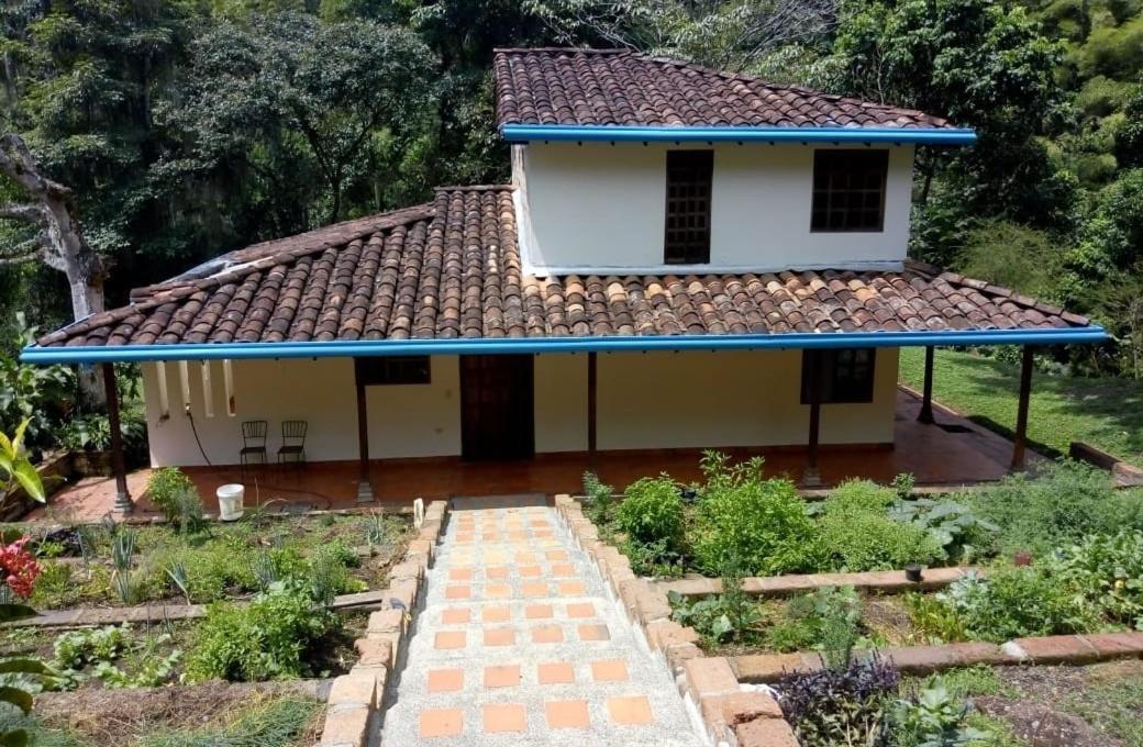 Ecohotel Otrolado Lodge Los Andes  外观 照片